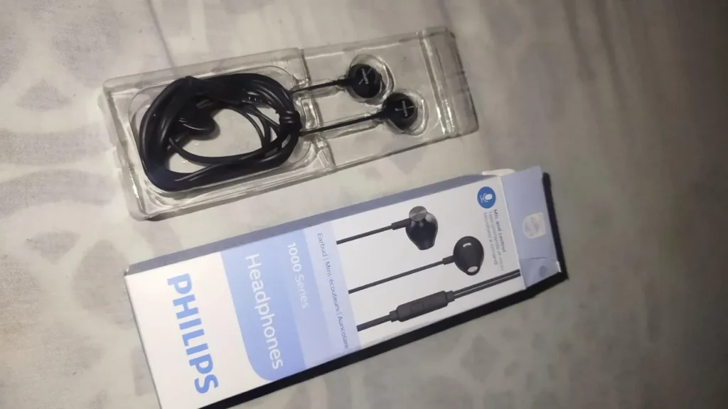 Fone de Ouvido Philips com Microfone